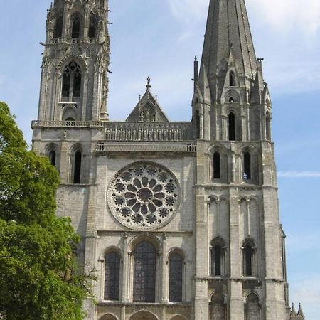 シャルトルStudio Duplex Centre Ville Cathedrale 2 Pers Wifiアパートメント エクステリア 写真